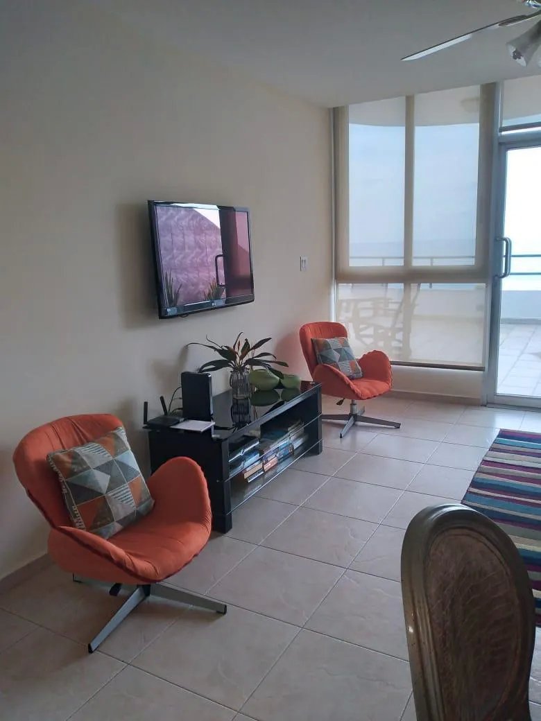 VENTA DE APARTAMENTO FRENTE AL MAR  PH CORONADO BAY