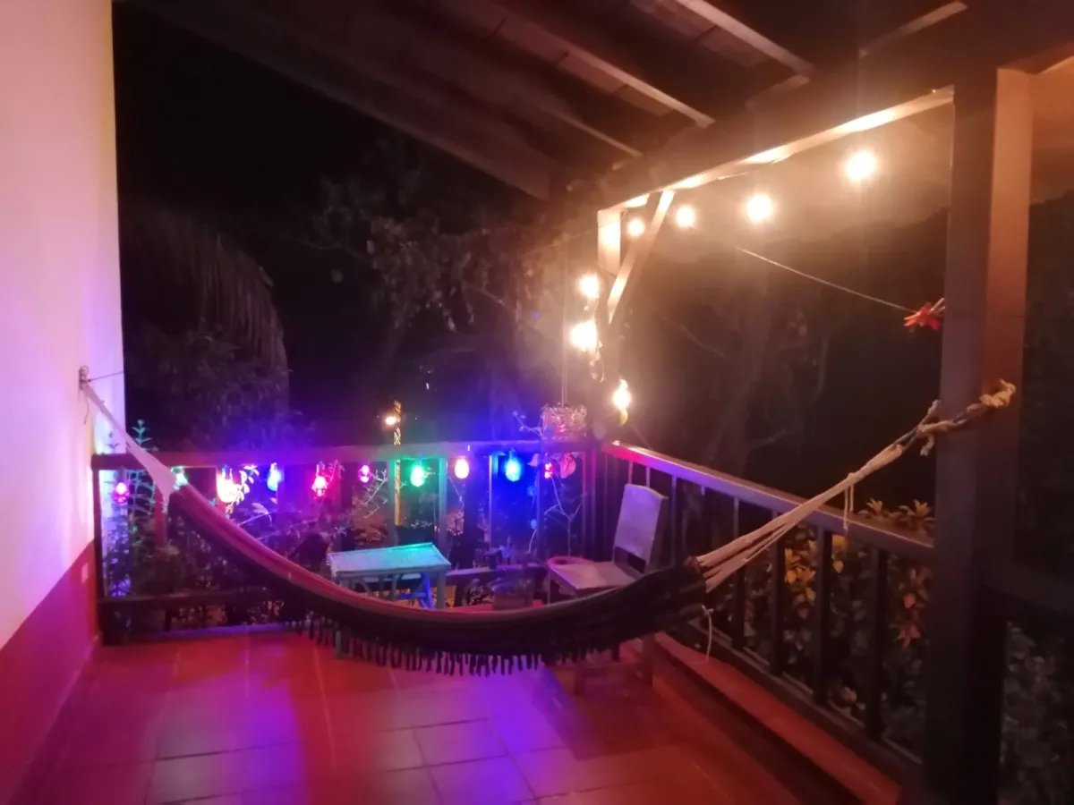 En venta: Casa Brava Ventura  Santuario colonial con vistas al océano en Santa Catalina.