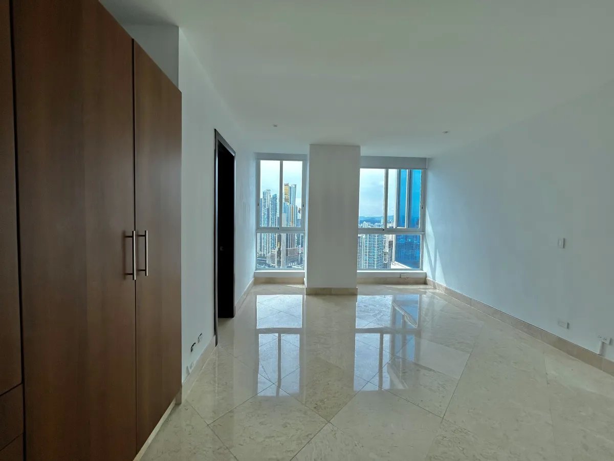 Venta de Apartamento en The Point Punta Paitilla