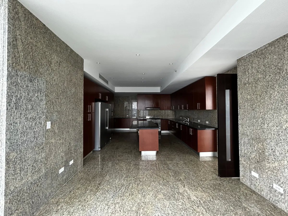 Venta de Apartamento en The Point Punta Paitilla