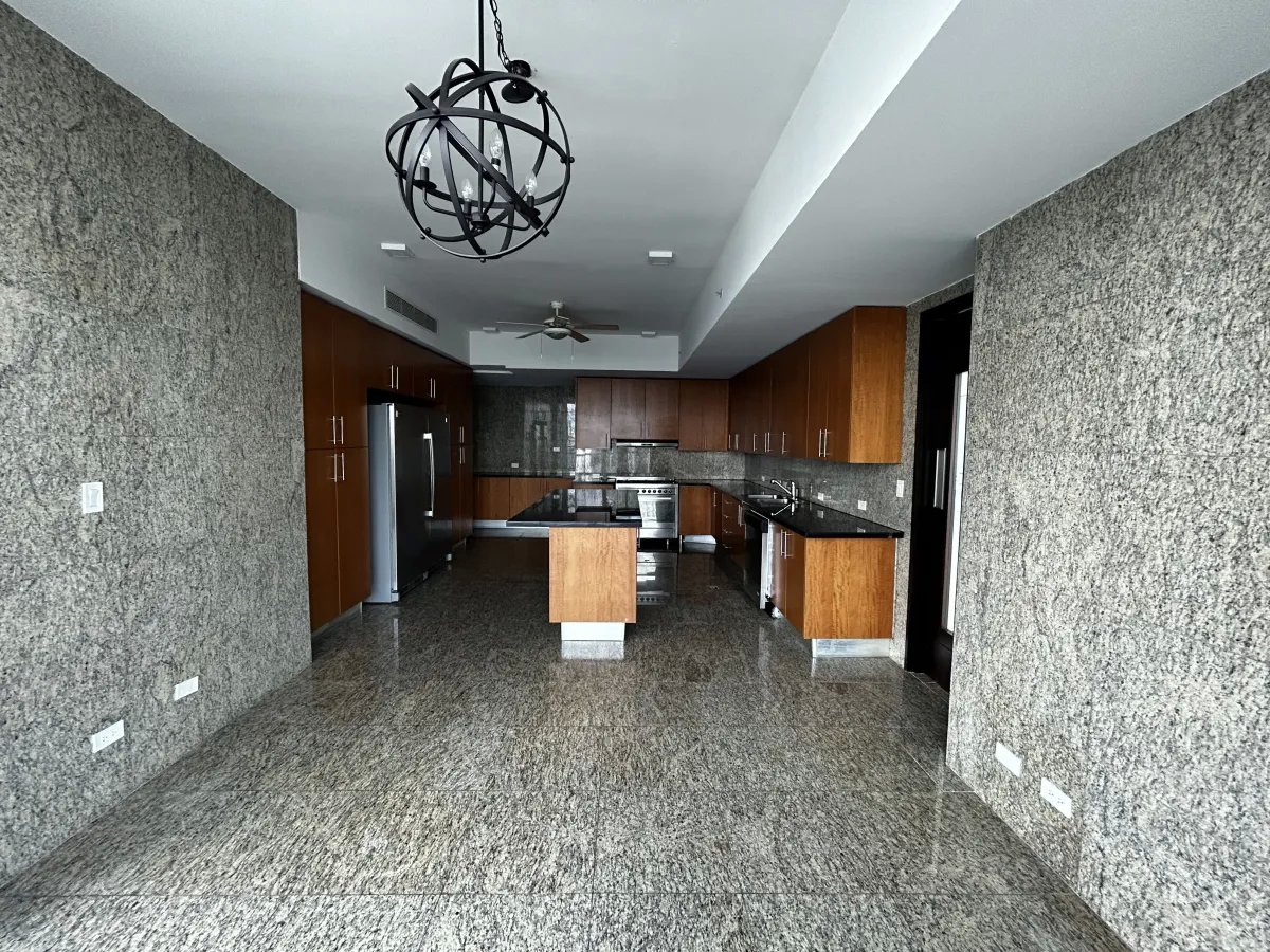 Apartment For Sale in Punta Paitilla