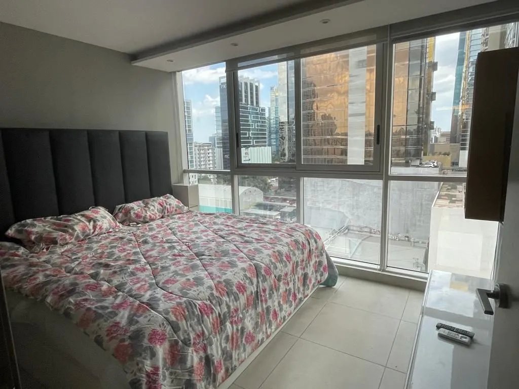 Venta de Apartamento amoblado en PH Park City, Obarrio