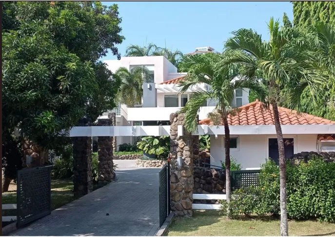 Venta de casa en Punta Barco Resort, San Carlos
