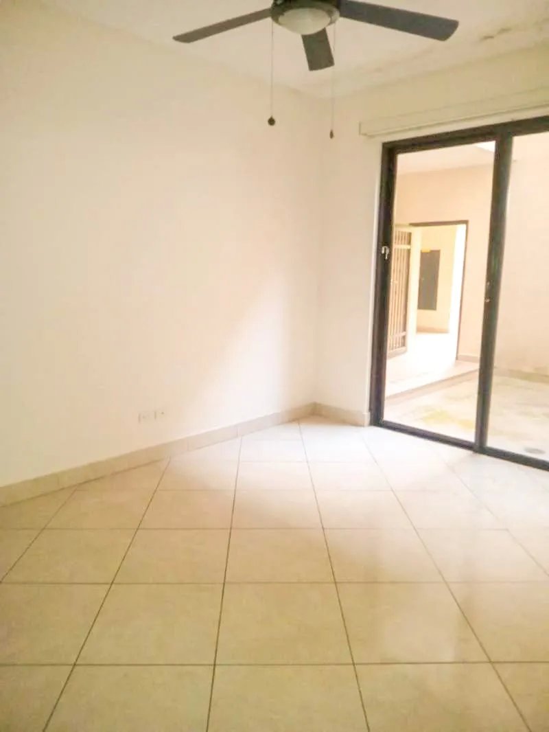 Venta de Apartamento en PH Embassy Club  Ancón