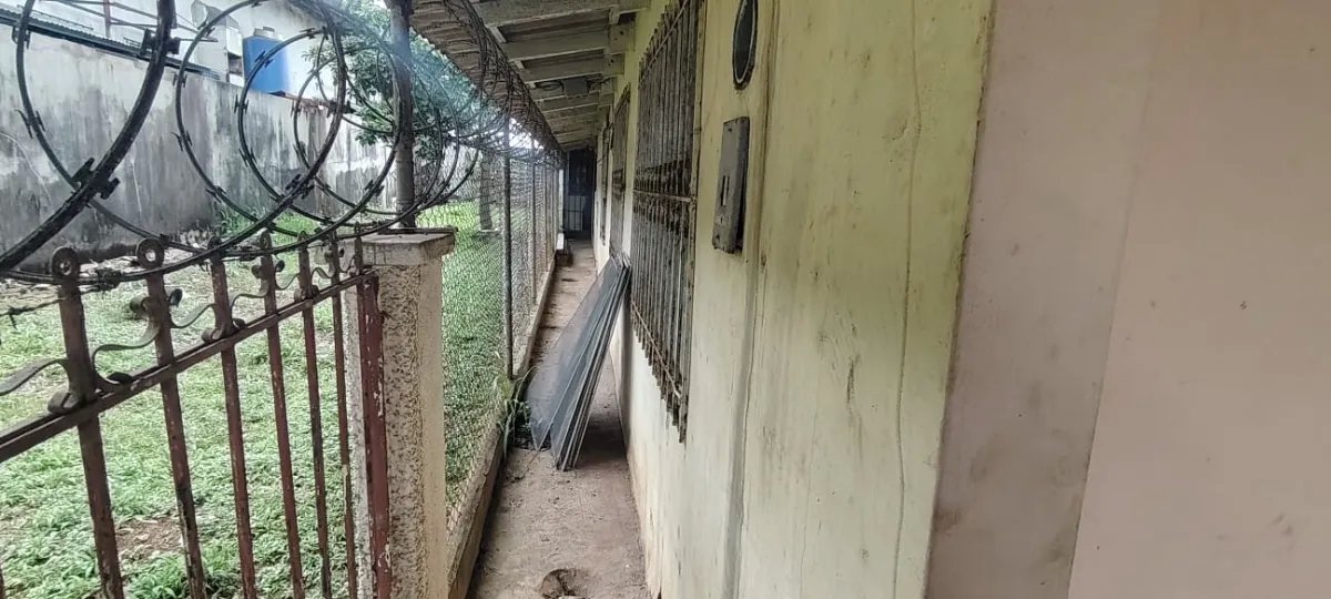 SE VENDE CASA EN ALTOS DE VACAMONTE