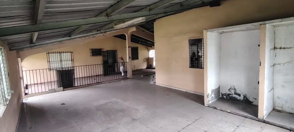 Mobile Home For Sale in Altos de vacamonte