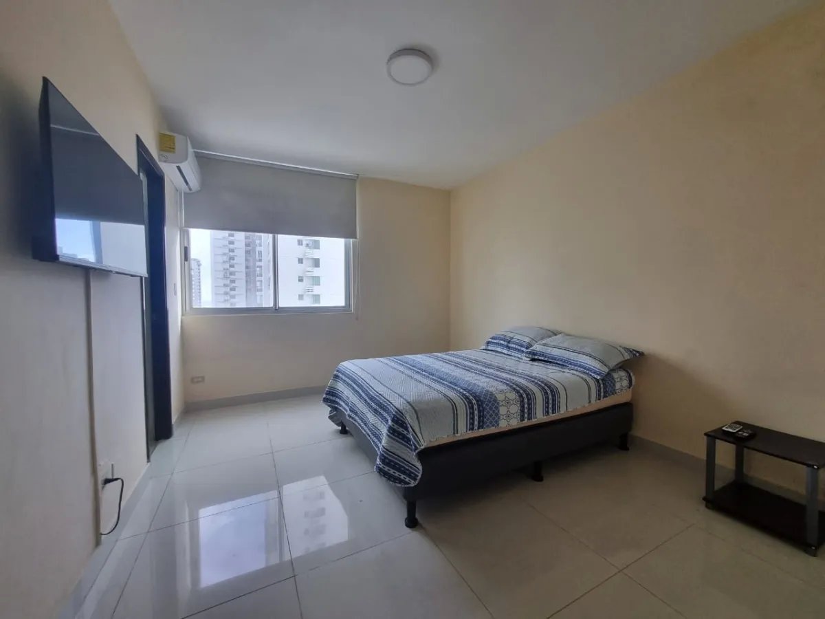 Alquiler de Apartamento semi amoblado en San Francisco, Panamá