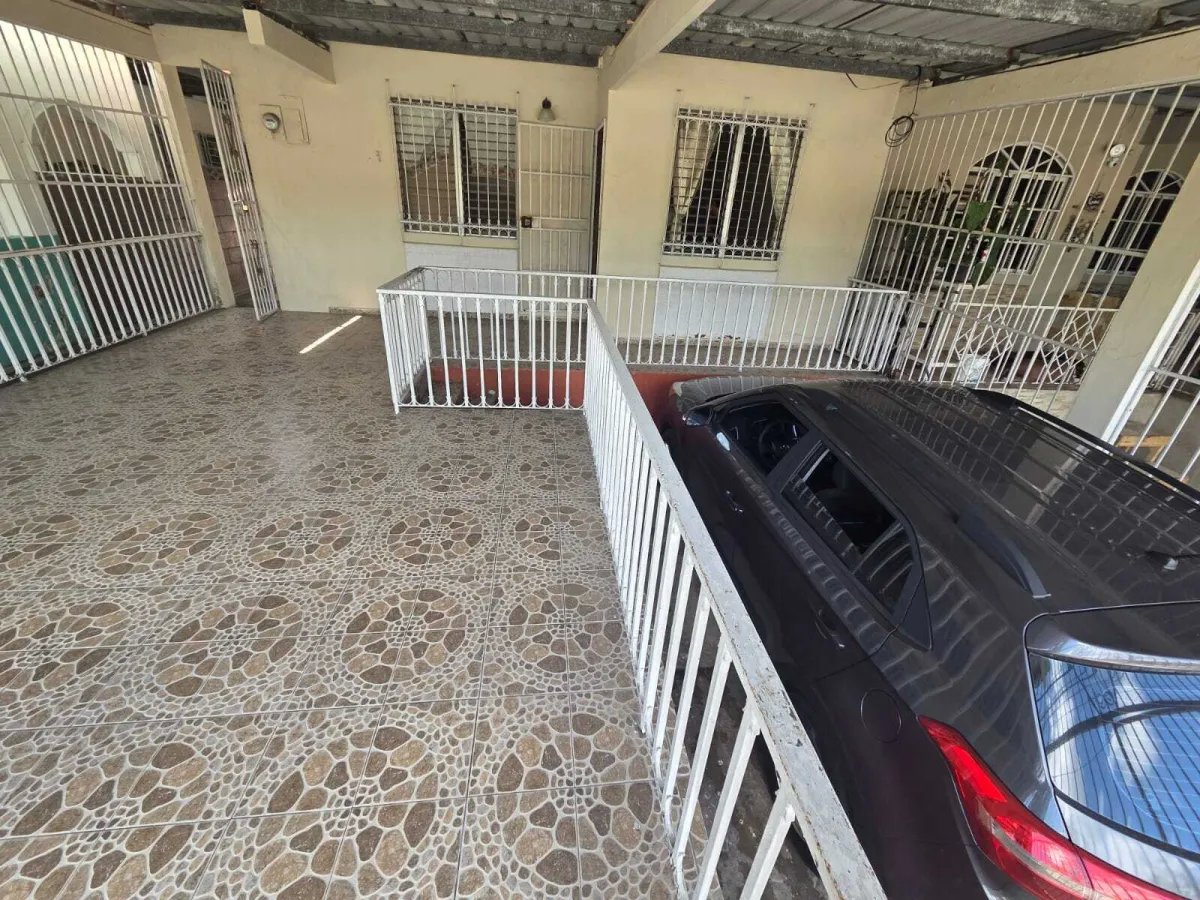 CIUDAD BOLIVAR CASA EN VENTA