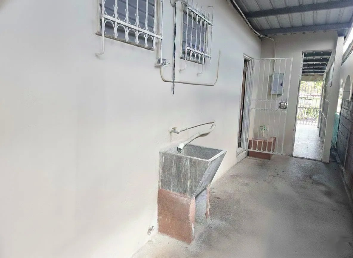 CIUDAD BOLIVAR CASA EN VENTA
