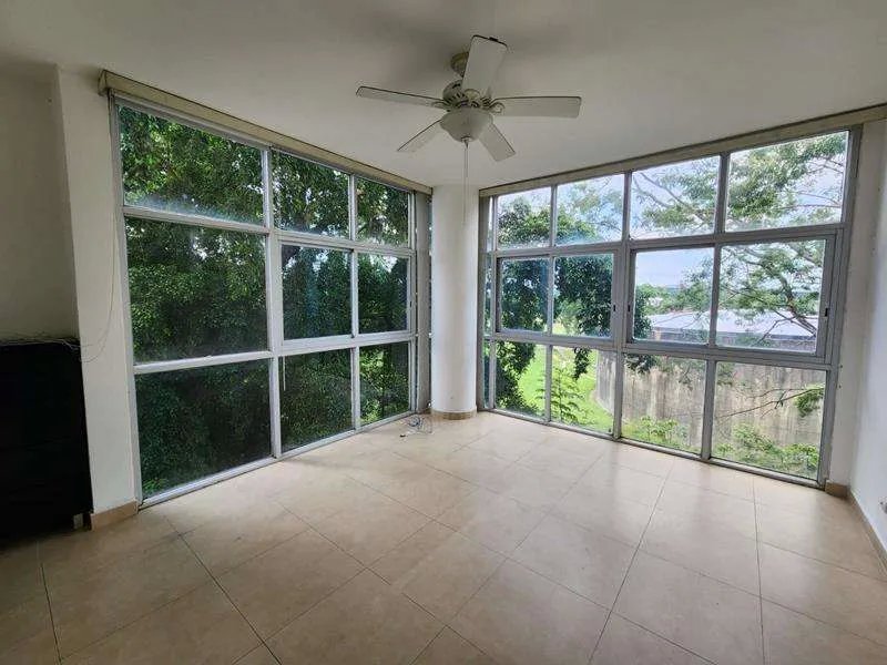 Apartment For Sale in Amador