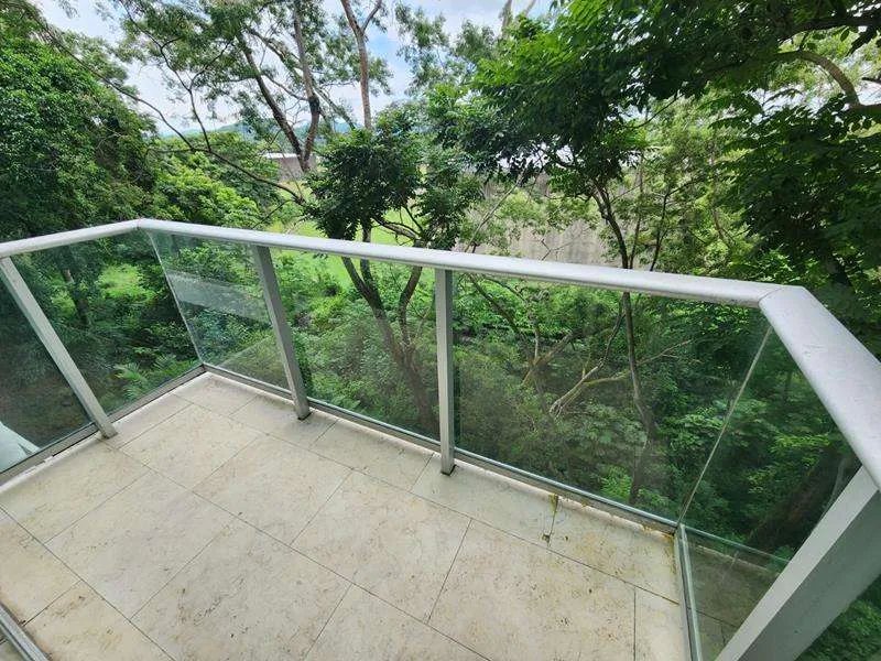Apartment For Sale in Amador