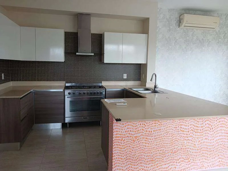 Venta de apartamento en PH River Valley  Veracruz