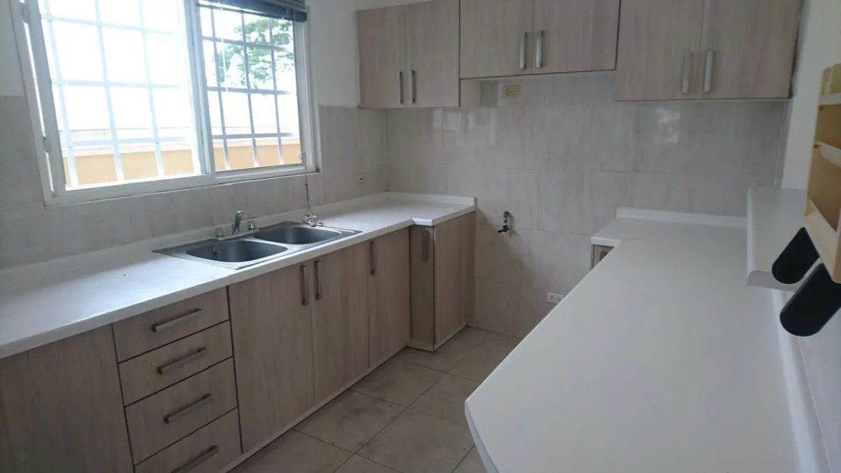 Single Family Detached For Sale in Brisas del Golf