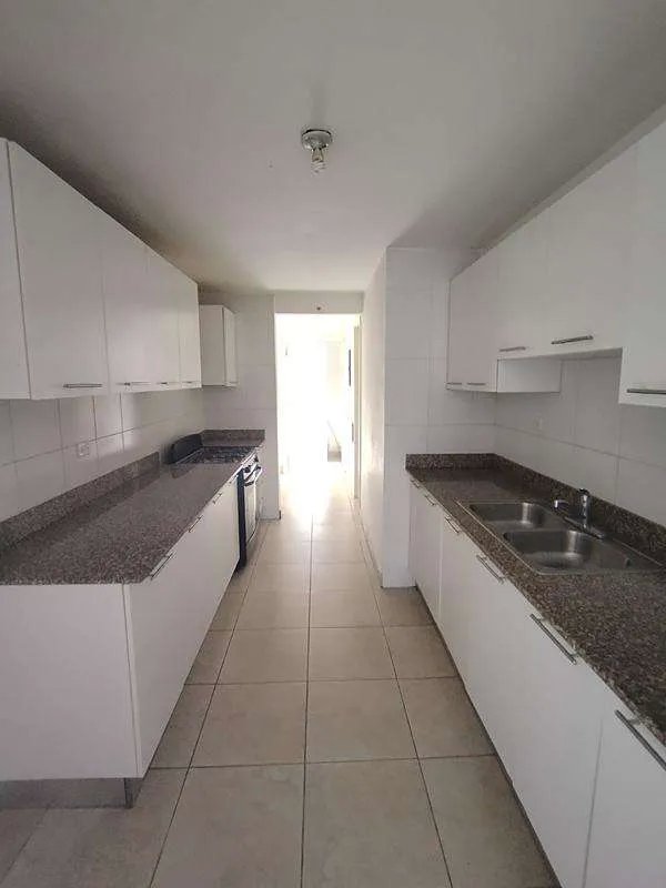 Venta de apartamento en Condado del Rey  PH Condado Country Club