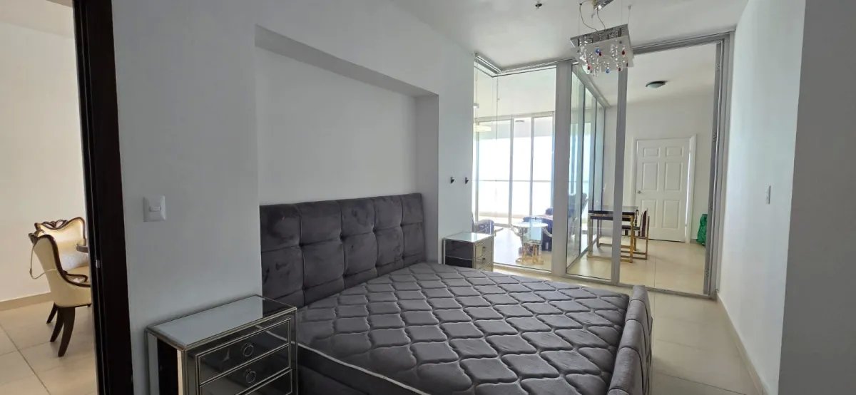 Apartamento en Venta en Avenida Balboa