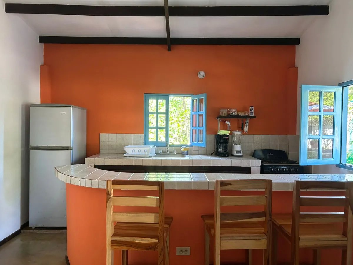 En Venta: Espectacular Propiedad con 3 Casas.