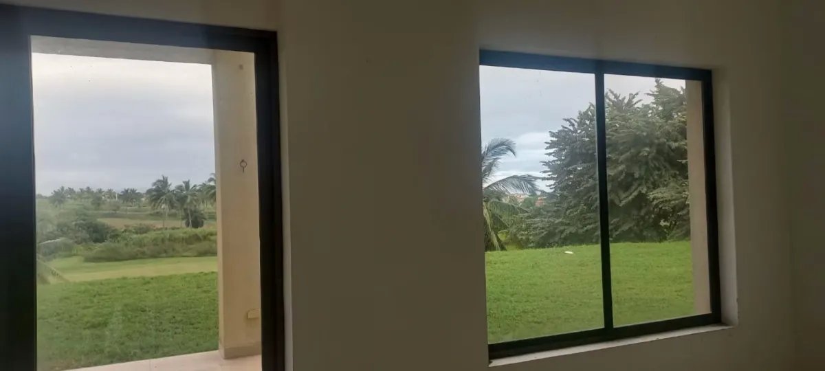 Single Family Detached For Sale in San Carlos