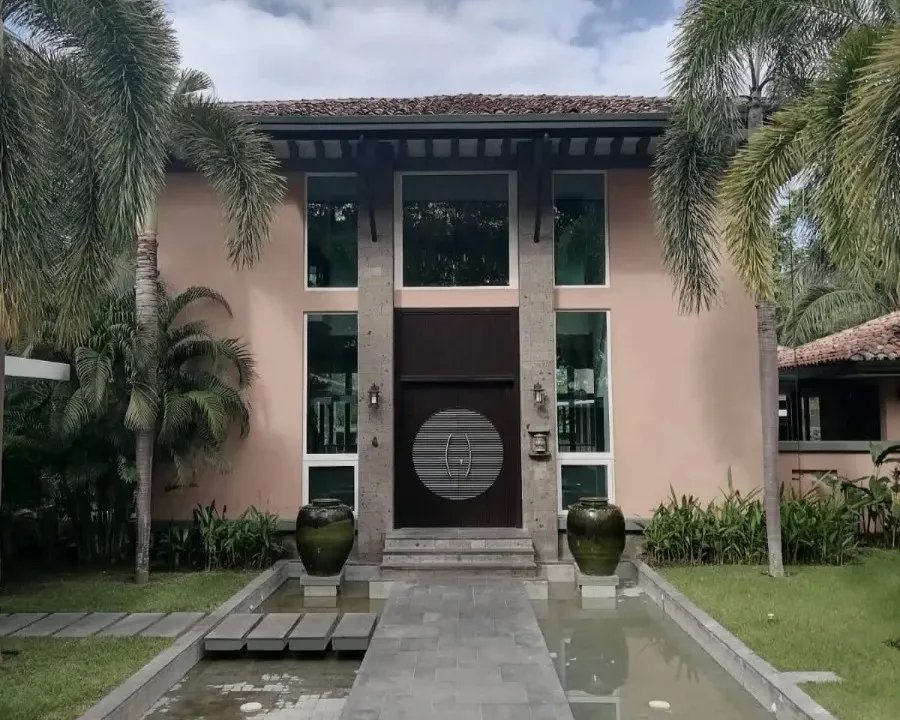 Single Family Attached For Sale in Chame