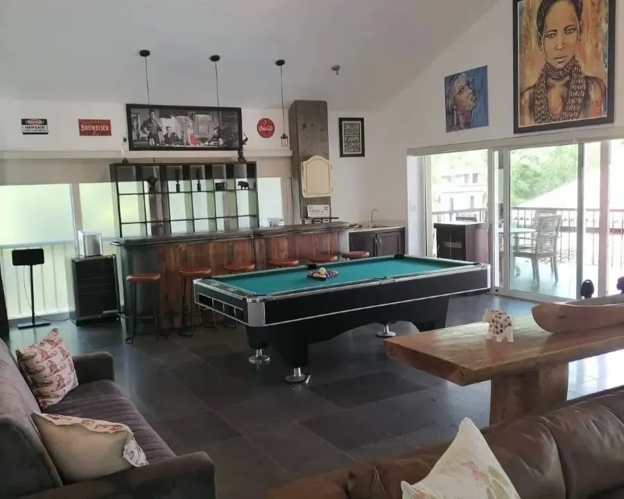 Single Family Attached For Sale in Chame