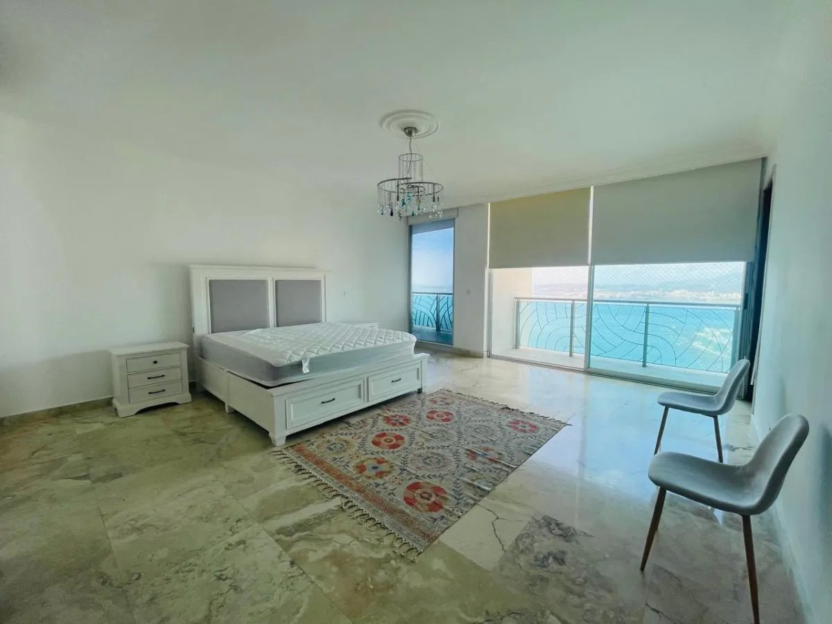 Apartment For Sale in Punta Pacifica