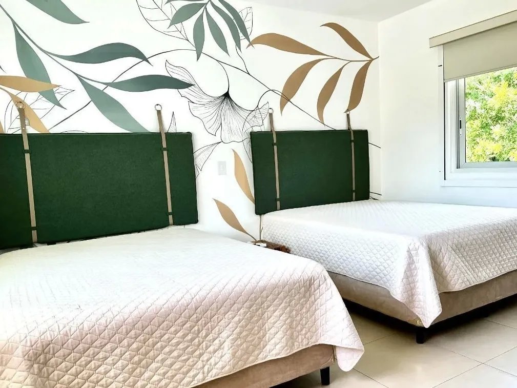 Venta de Casa con Piscina en Bijao