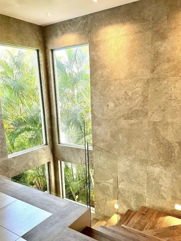 Venta de Casa con Piscina en Bijao