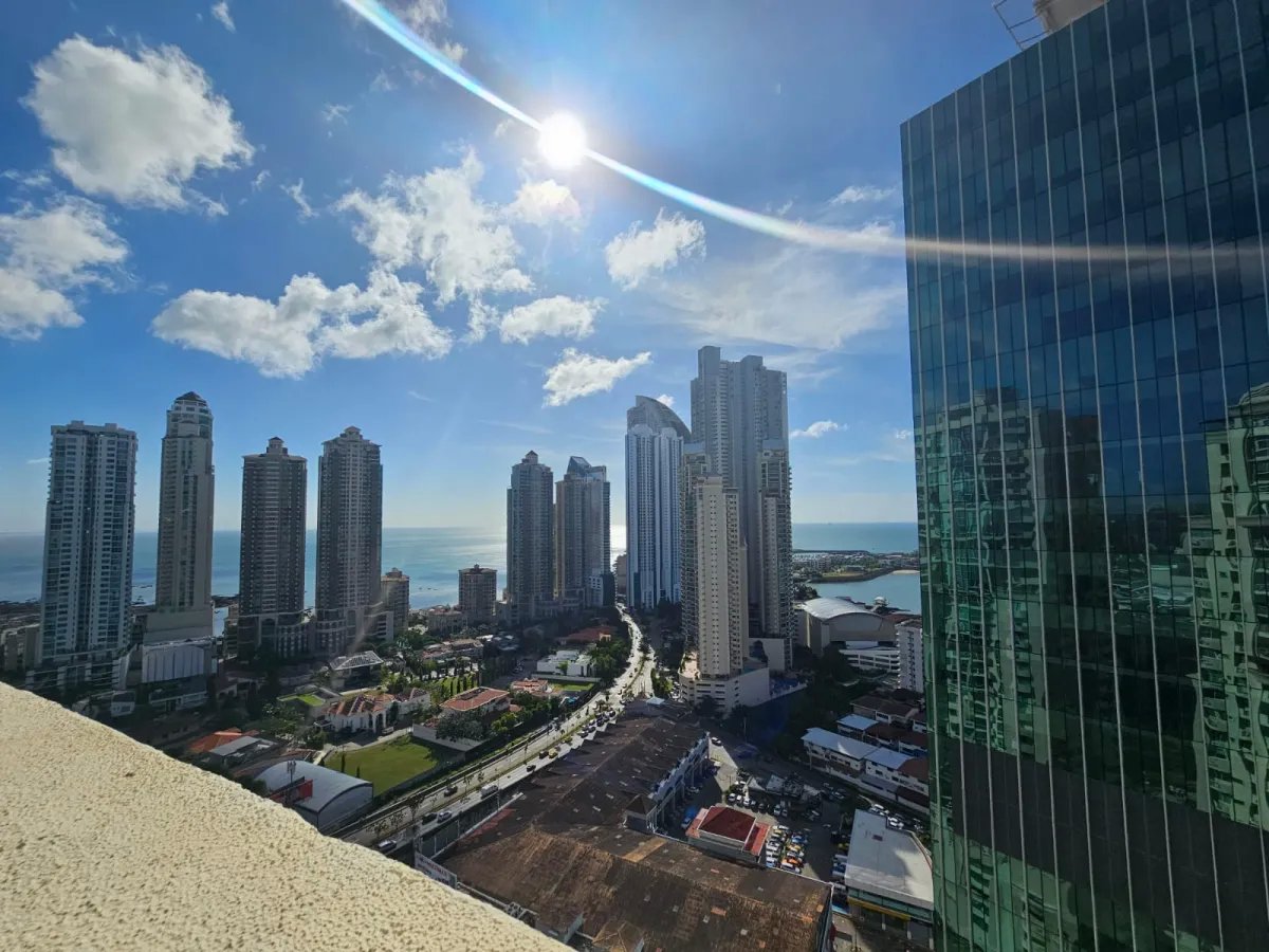 Alquiler de apartamento amoblado en Punta Pacifica,