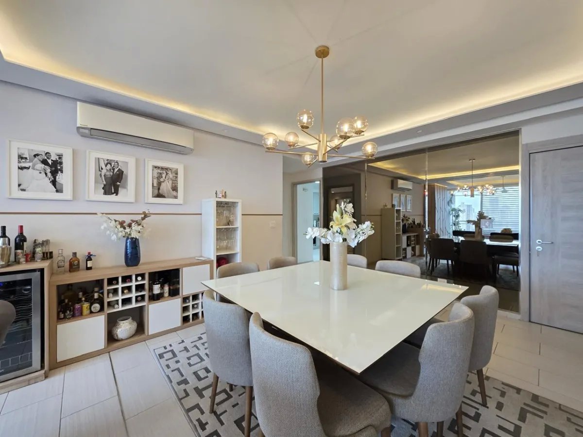 Apartment For Sale in SAN FRANCISCO