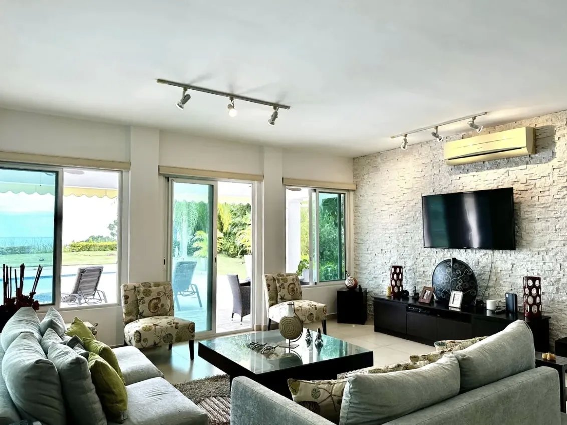 Single Family Detached For Sale in Bijao