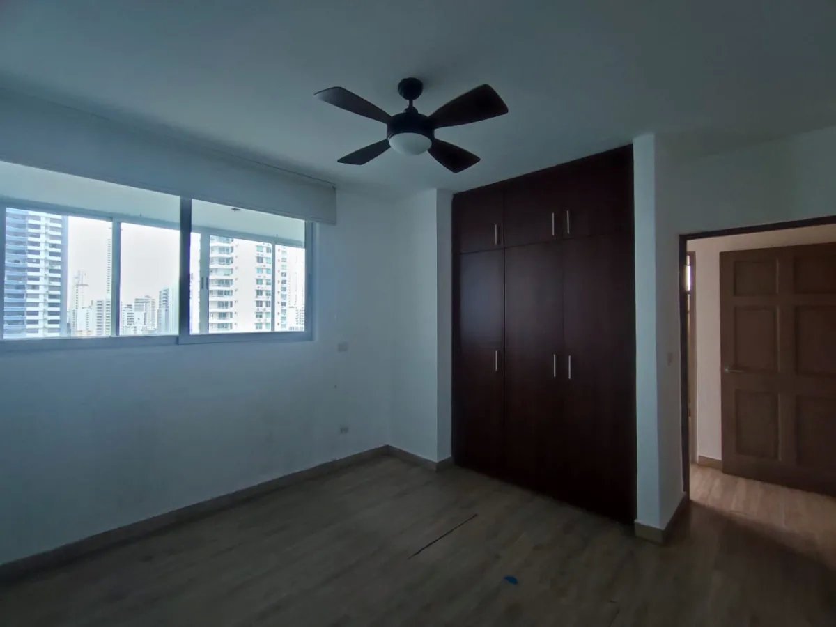 Apartment For Sale in SAN FRANCISCO
