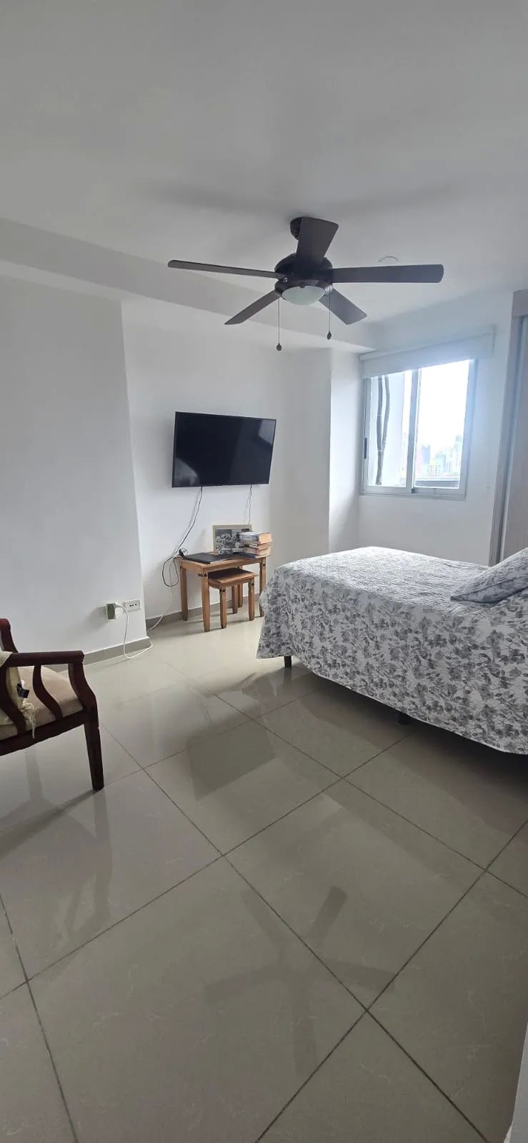 SE VENDE HERMOSO APARTAMENTO EN P.H. DELAVISTA