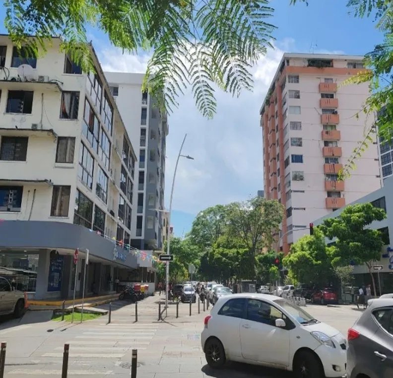 se vende edificio en vía argentina