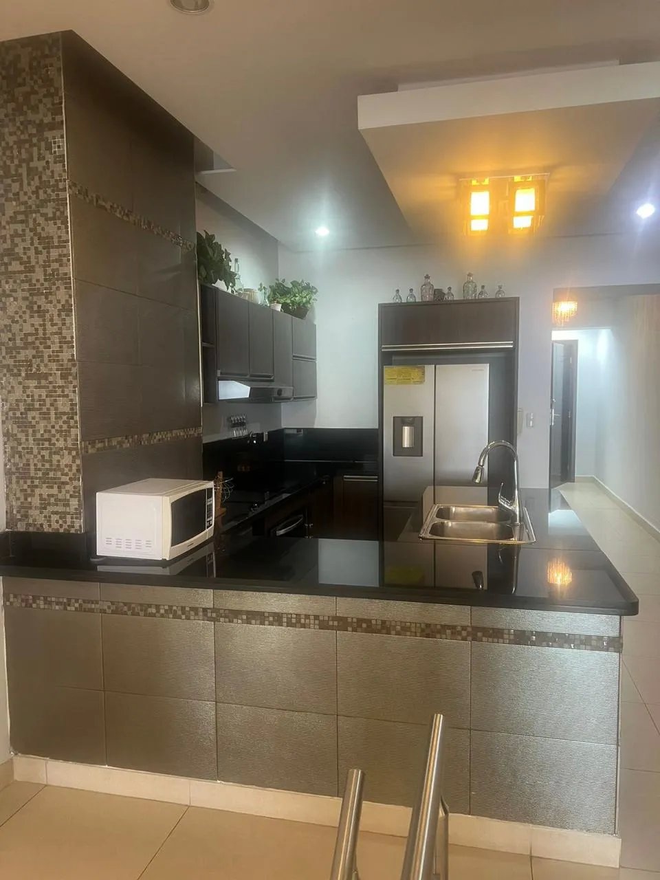 Apartment For Sale in Avenida Balboa