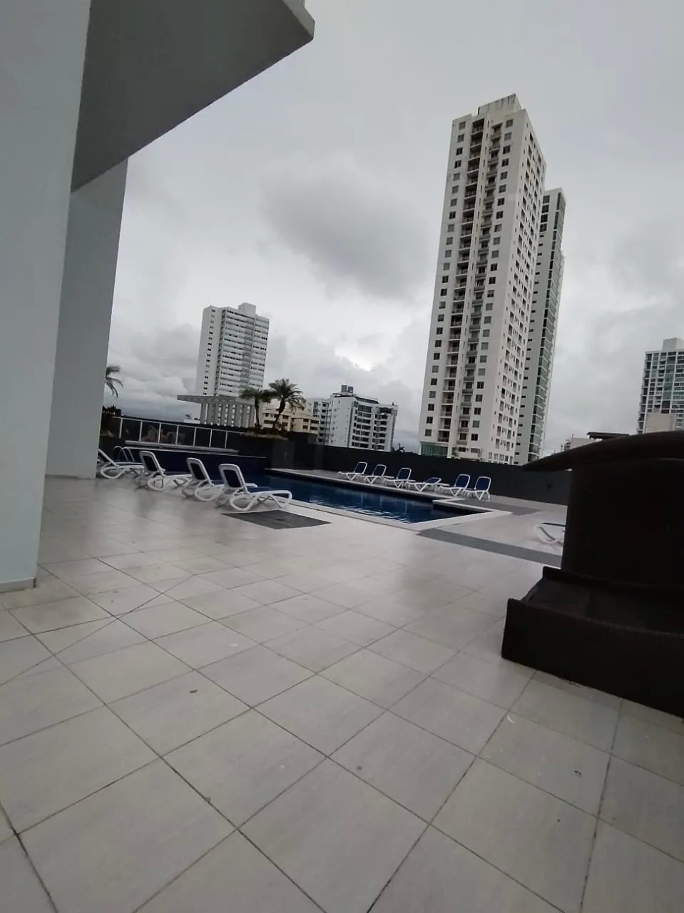 SE VENDE APARTAMENTO EN P.H. Quadrat