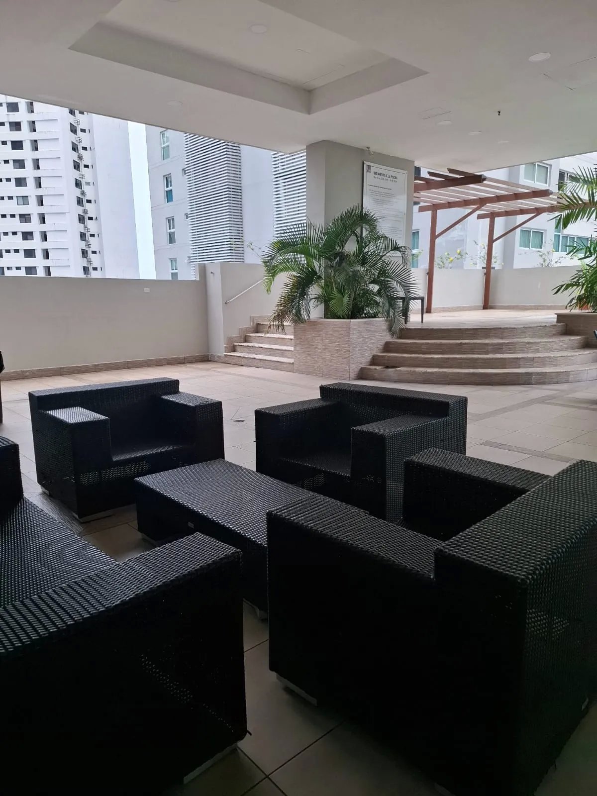 SE VENDE APARTAMENTO EN P.H. BELLE VIEW