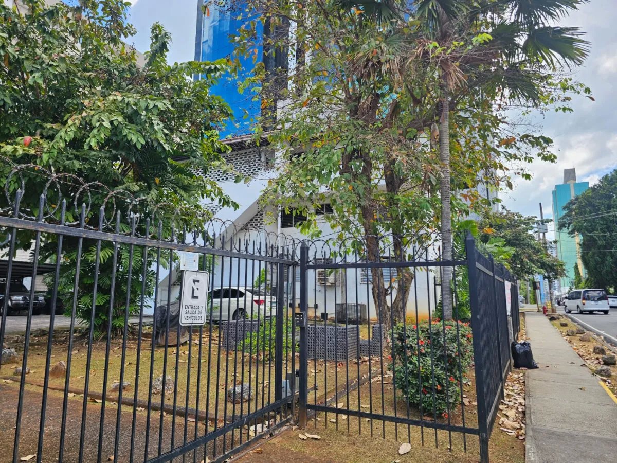 Multi-Family For Sale in PH Edificio Ponce