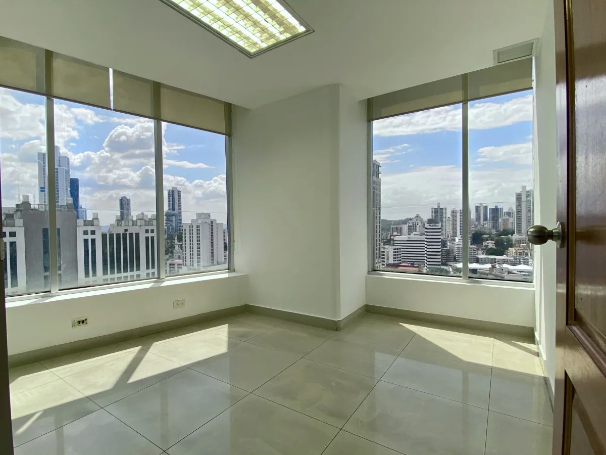 Se venden oficinas en Obarrio, Bella Vista
