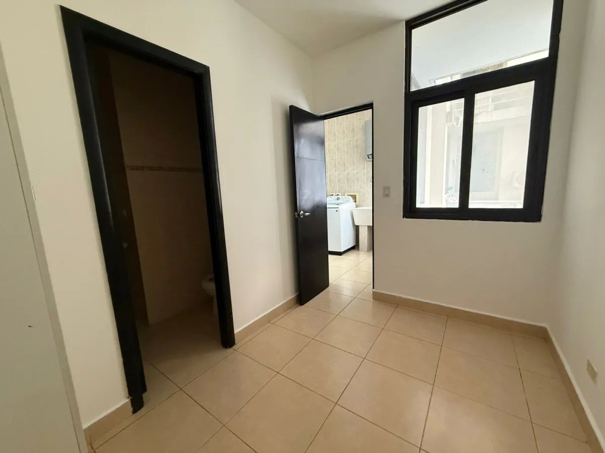 VENTA  AMPLIO APARTAMENTO EN PH PARQUE DEL MAR I, COSTA DEL ESTE