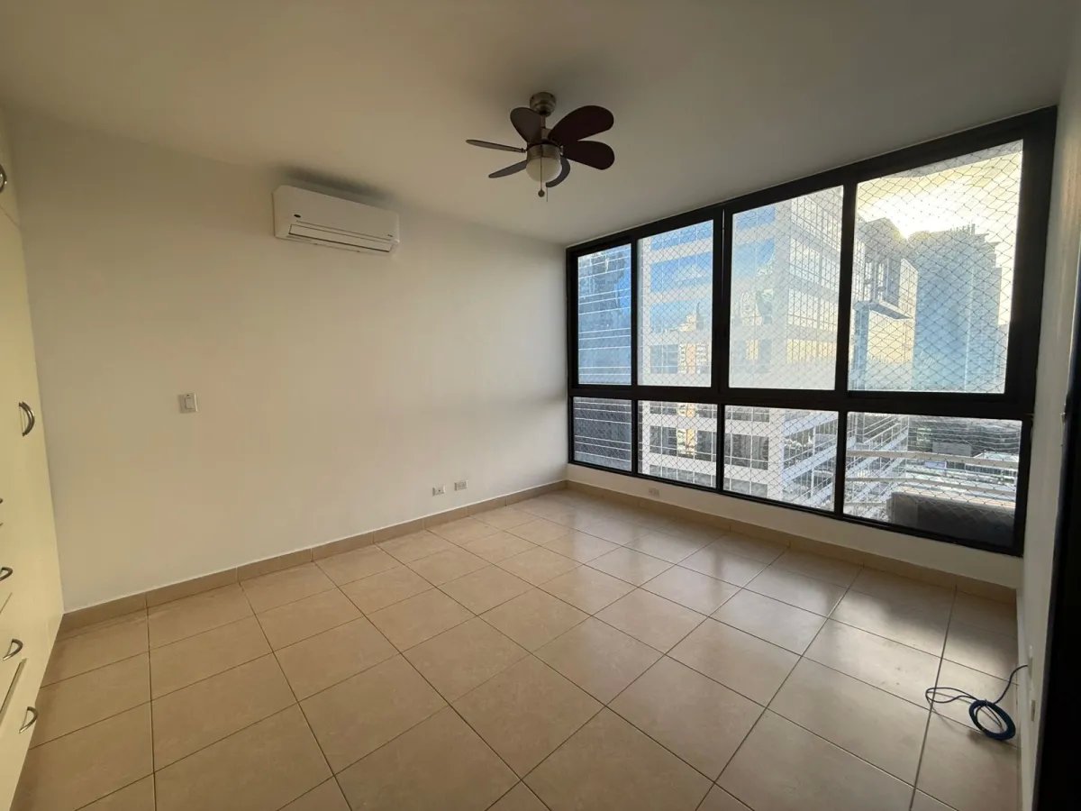 VENTA  AMPLIO APARTAMENTO EN PH PARQUE DEL MAR I, COSTA DEL ESTE