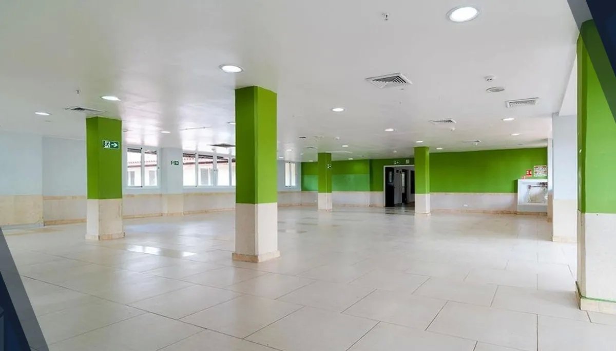 se vende Edificio en Clayton