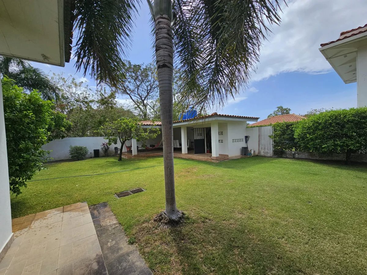 Single Family Attached For Sale in Coronado