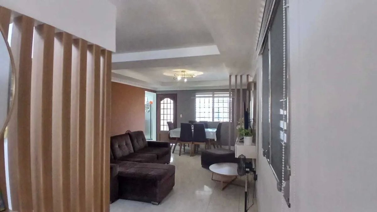 Venta de casa con tres recámaras en Villa Zaita,