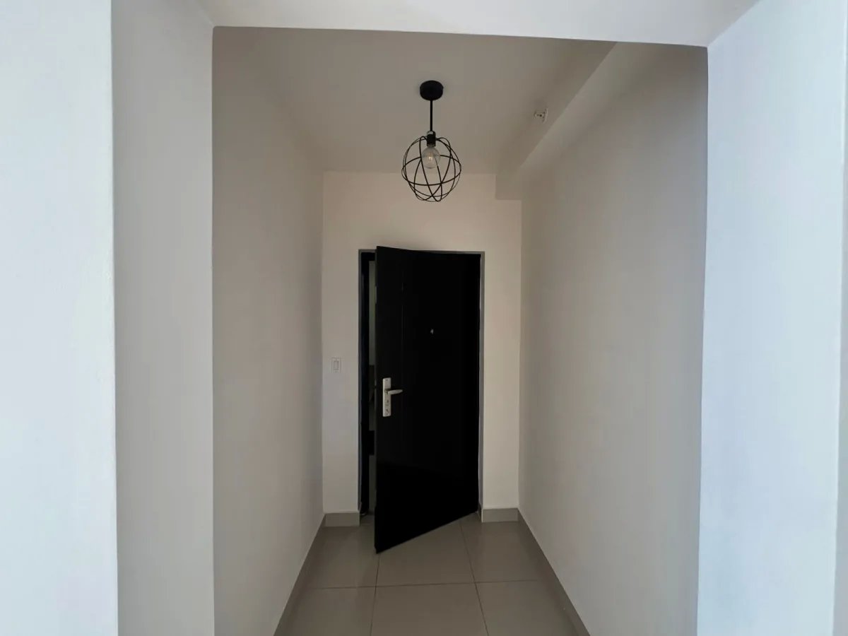 Venta de Apartamento PH San Roque, Via España
