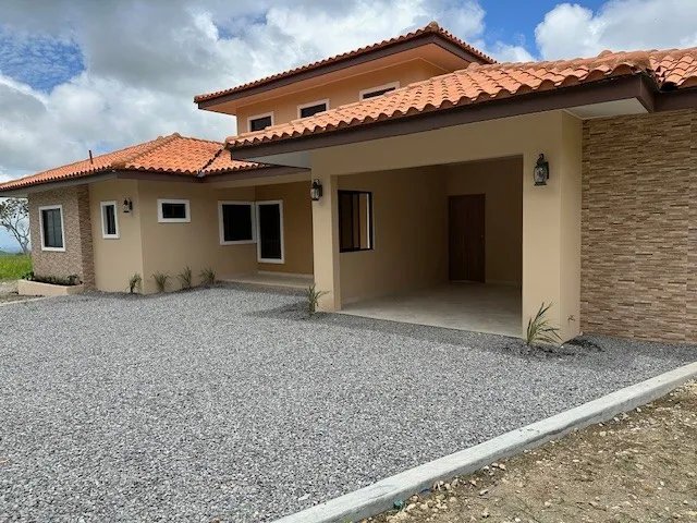 Townhouse For Sale in Boquete County Club