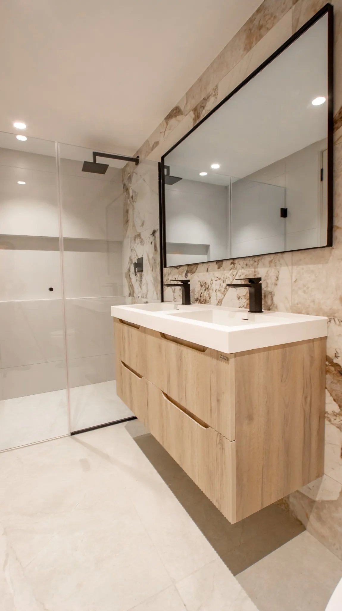 Apartment For Sale in PH Aurum