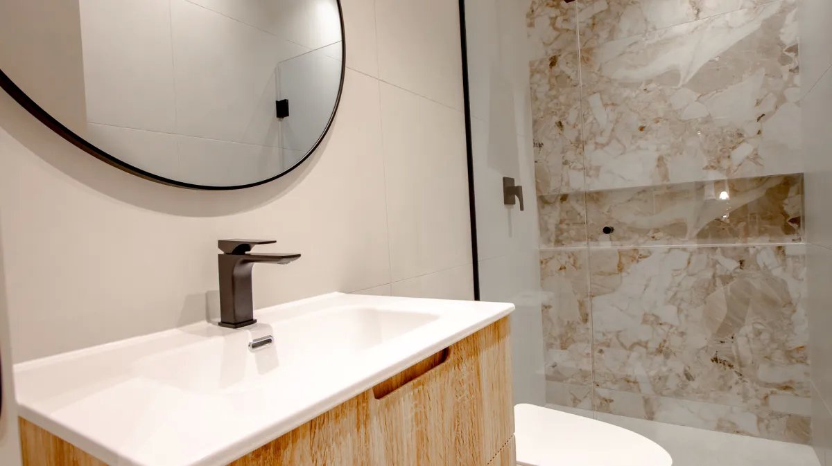 Apartment For Sale in PH Aurum