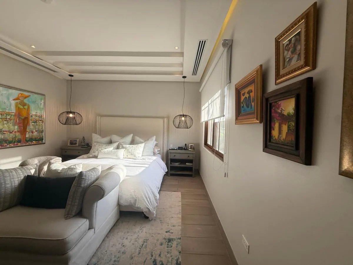 House for sale in PH Los Senderos