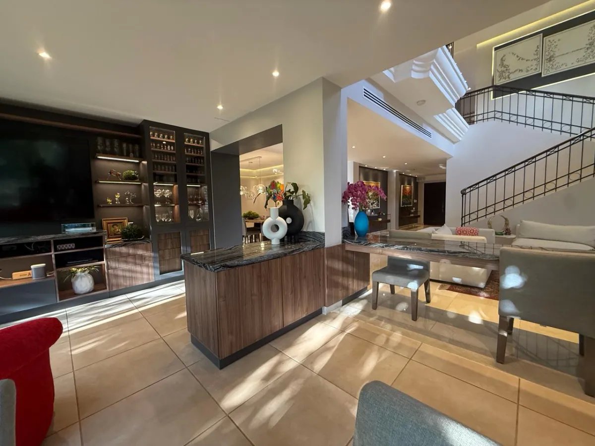 House for sale in PH Los Senderos