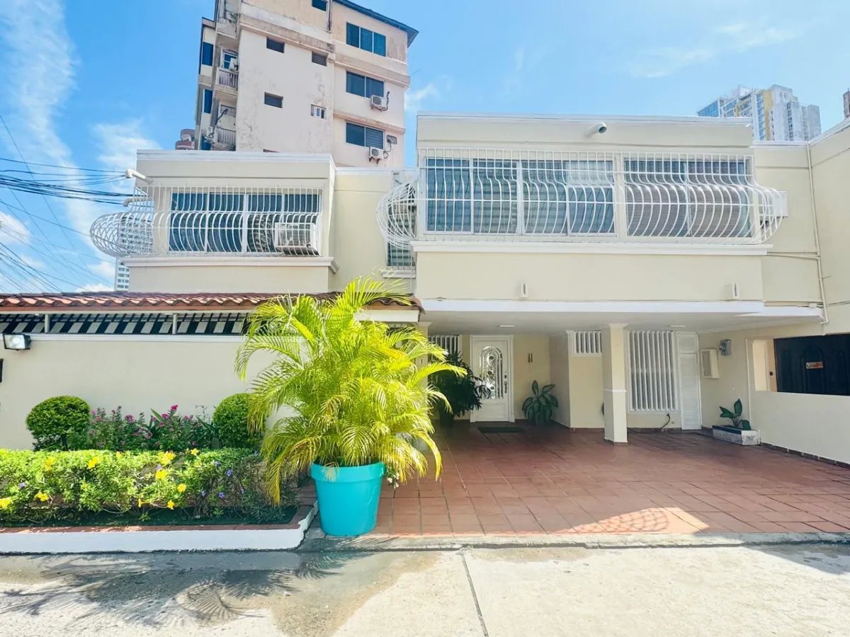 Alquiler de Apartamento en Avenida Balboa