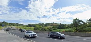 se vende terreno frente a la autopista A...